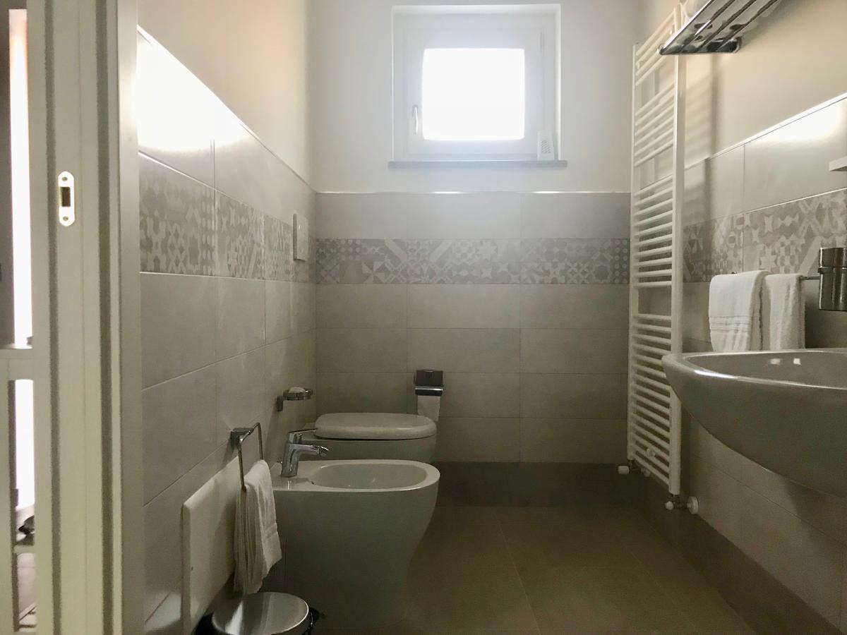 קזאלה מונפראטו Residence Il Portico מראה חיצוני תמונה