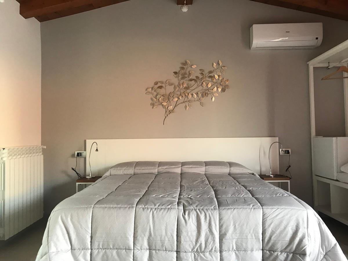 קזאלה מונפראטו Residence Il Portico מראה חיצוני תמונה