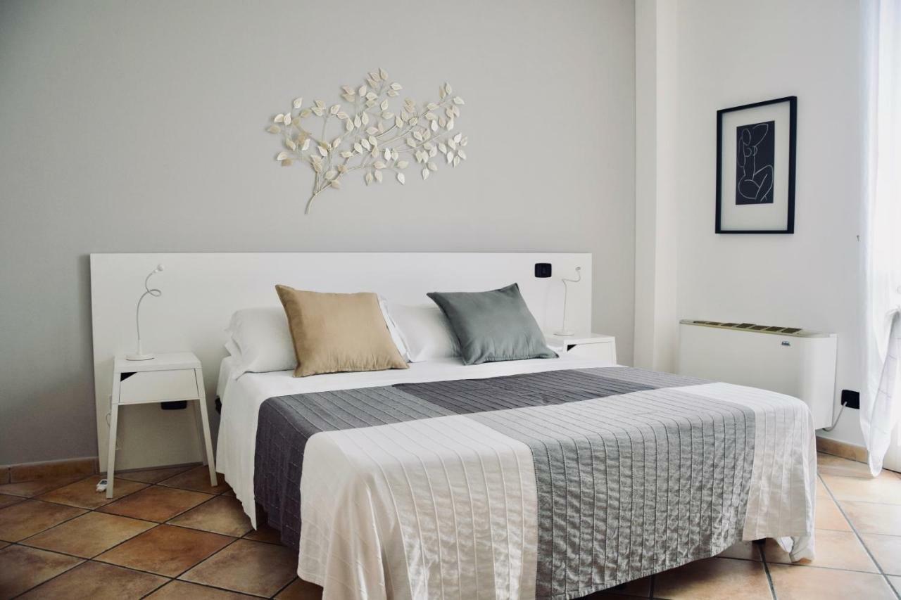 קזאלה מונפראטו Residence Il Portico מראה חיצוני תמונה