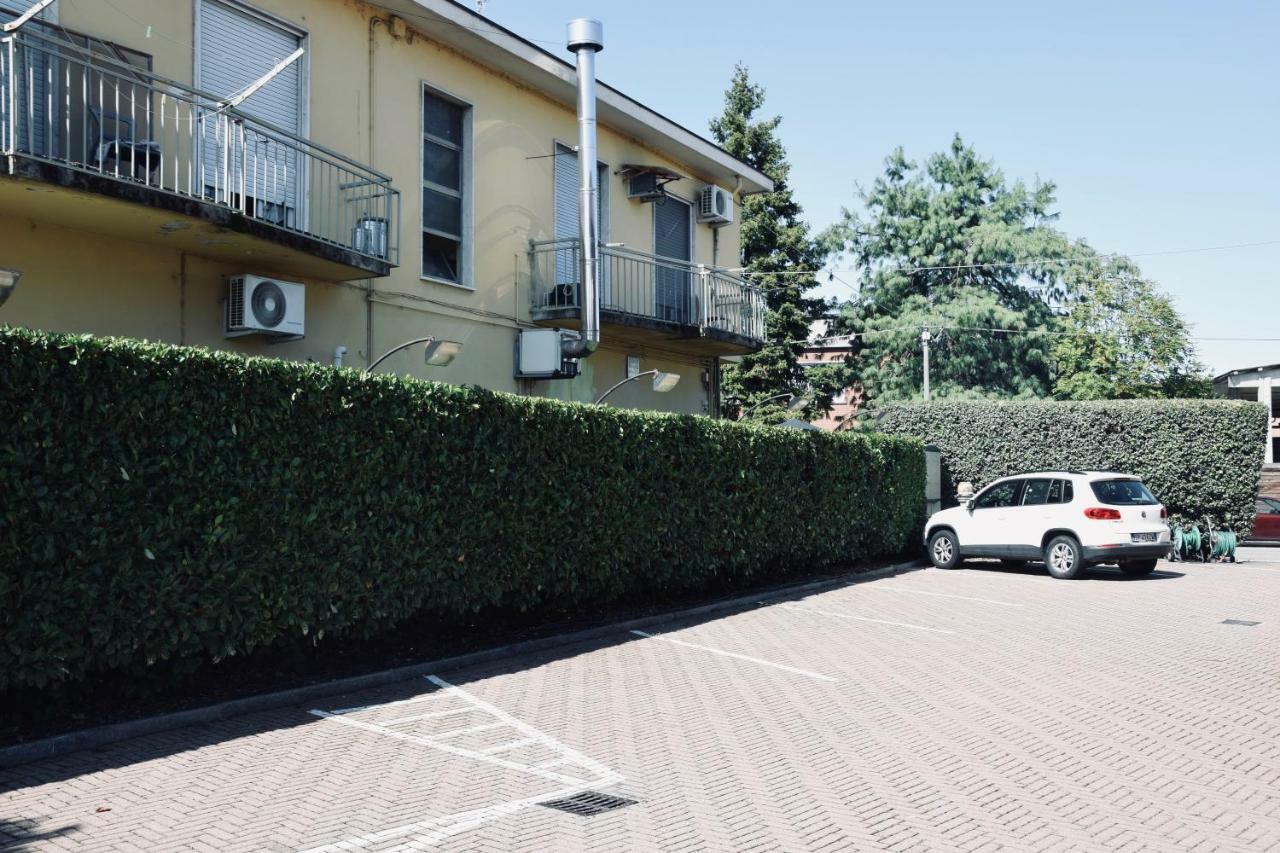 קזאלה מונפראטו Residence Il Portico מראה חיצוני תמונה