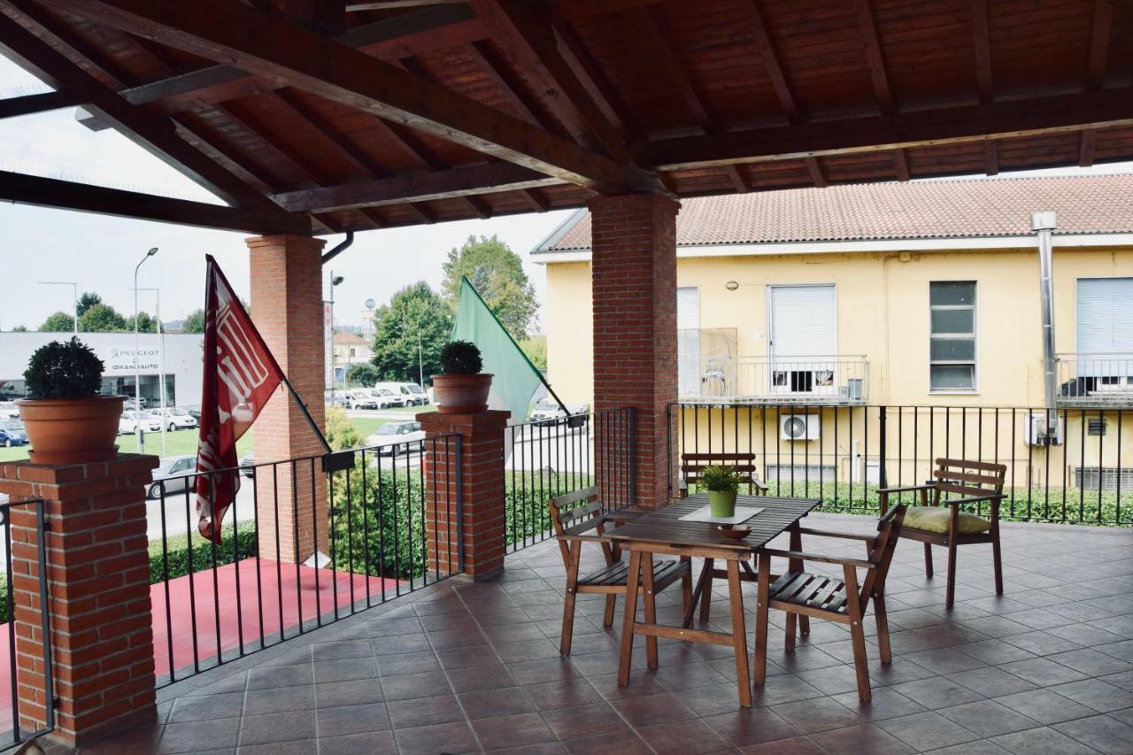 קזאלה מונפראטו Residence Il Portico מראה חיצוני תמונה