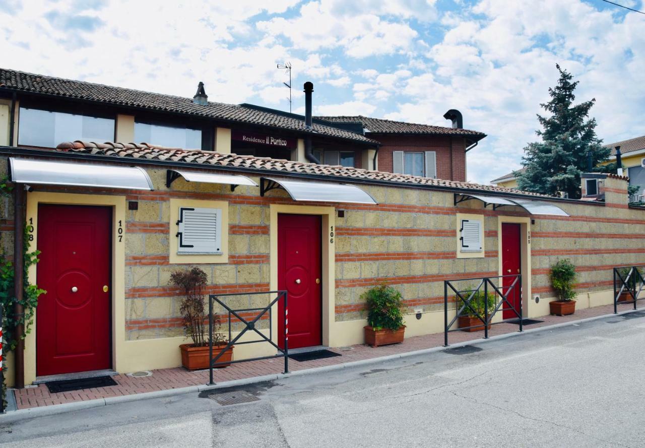 קזאלה מונפראטו Residence Il Portico מראה חיצוני תמונה